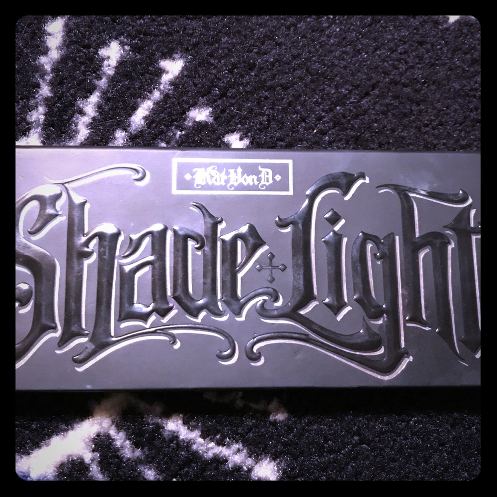 Kat Von D Shade + Light
